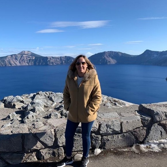 Meet your Posher, Angelique - Picture 1 of 1